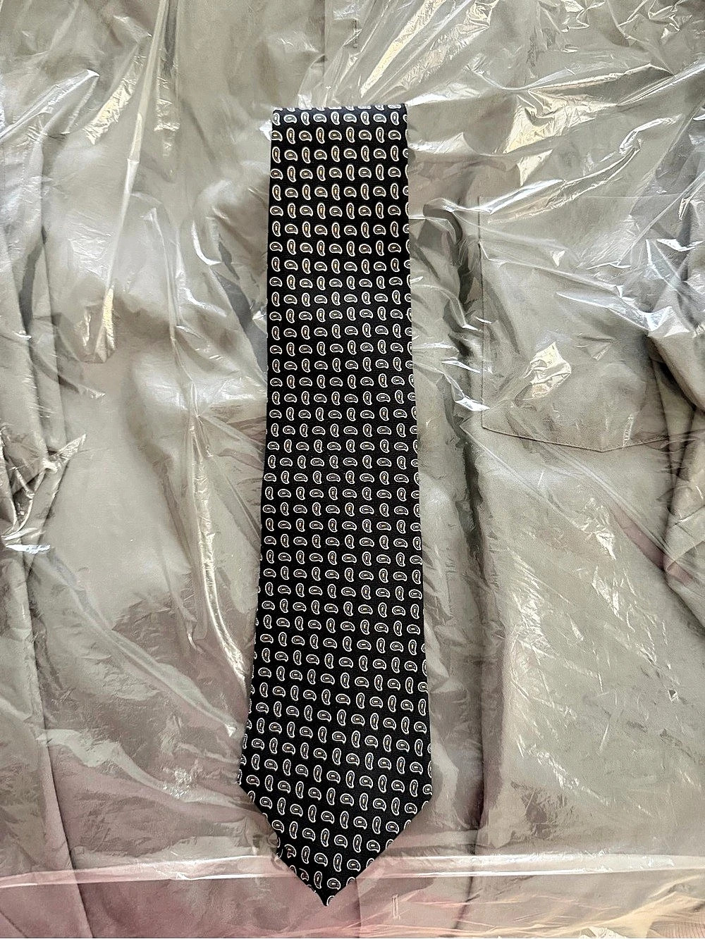 Polo Ralph Lauren Paisley Tie in Black & White Like New